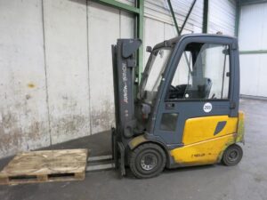 Gabelstapler - Elektro HEINRICH EFG 425 K