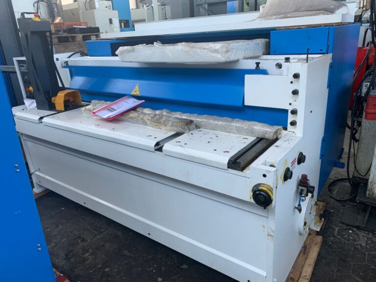BURNET CFM 2100 x 4,0