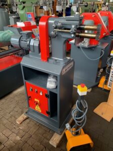 AKM 125 motor.
