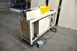exhaust tube end formingStocknummer: Q.02 13946Hauptkategorie: [Q] Ziehmaschinen, Biegmaschinen & Richtmaschinen fur Rohre, Stabe, ProfileUnterkategorie: [Q.02] Rohr- zieh- und einziehmaschinenMarkenname: Eagle Car » Fragen Sie ein individuelles Angebot