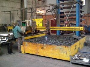 CXB 2025 1500x3000mm CNCStocknummer: O.16 5524Hauptkategorie: [O] Abkantpressen, Walzmaschinen, Richtmaschinen, Lasermaschinen und Brennschneidmaschinen, Stanzmaschinen & ProfilierungsanlagenUnterkategorie: [O.16] Brennschneidmaschinen (gas + plasma)Markenname: ESAB » Fragen Sie ein individuelles Angebot