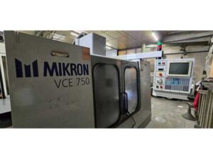 - VCE-750 - CNC Vertikales Bearbeitungszentrum - 2000