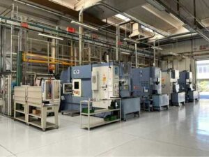 FASTEMS + MCM CONCEPT 5-AXIS Flexible Produktionszelle