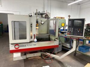 UWF 900 W Werkzeugfräsmaschine