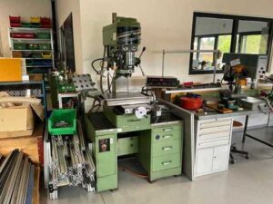 - Picomax 50 - Tischbohrmaschine mit Werkbank