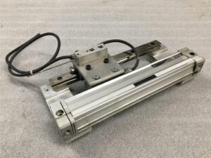 ruler LS 623 ML 170 mm 336974-4HStocknummer: ZZ.26 15224Hauptkategorie: [ZZ] Elektronische TeileUnterkategorie: [ZZ.26] HeidenhainMarkenname: Heidenhain » Fragen Sie ein individuelles Angebot