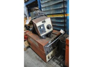 500 ampStocknummer: T.10 9918Hauptkategorie: [T] Abwickelmaschinen, Richtmaschinen, Verlashplatten & SchweissapparatenUnterkategorie: [T.10] (Schweiss)-transfo'sMarkenname: Lastek » Fragen Sie ein individuelles Angebot