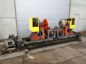 Decoiler 12 tonStocknummer: T.03 7158Hauptkategorie: [T] Abwickelmaschinen, Richtmaschinen, Verlashplatten & SchweissapparatenUnterkategorie: [T.03] CoilhandlungMarkenname: Lisse » Fragen Sie ein individuelles Angebot