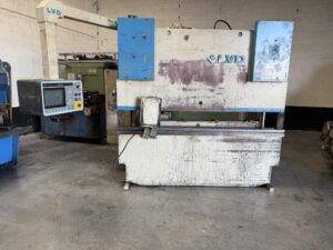 100 ton x 2500 mm CNCStocknummer: O.01 15694Hauptkategorie: [O] Abkantpressen, Walzmaschinen, Richtmaschinen, Lasermaschinen und Brennschneidmaschinen, Stanzmaschinen & ProfilierungsanlagenUnterkategorie: [O.01] Hydraulische AbkantpressenMarkenname: LVD PPEB » Fragen Sie ein individuelles Angebot
