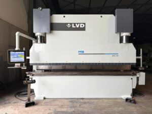 250 ton x 4100 mm CNCStocknummer: O.01 16142Hauptkategorie: [O] Abkantpressen, Walzmaschinen, Richtmaschinen, Lasermaschinen und Brennschneidmaschinen, Stanzmaschinen & ProfilierungsanlagenUnterkategorie: [O.01] Hydraulische AbkantpressenMarkenname: LVD PPEB » Fragen Sie ein individuelles Angebot
