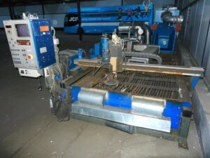 Eurocut Plasma 1600 x 3200 mm CNCStocknummer: O.16 7109Hauptkategorie: [O] Abkantpressen, Walzmaschinen, Richtmaschinen, Lasermaschinen und Brennschneidmaschinen, Stanzmaschinen & ProfilierungsanlagenUnterkategorie: [O.16] Brennschneidmaschinen (gas + plasma)Markenname: Messer Griesheim » Fragen Sie ein individuelles Angebot