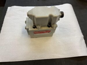D631-236C servo control valveStocknummer: ZZ.49 15447Hauptkategorie: [ZZ] Elektronische TeileUnterkategorie: [ZZ.49] VariousMarkenname: MOOG » Fragen Sie ein individuelles Angebot