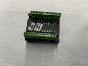 62010Stocknummer: ZZ.49 15348Hauptkategorie: [ZZ] Elektronische TeileUnterkategorie: [ZZ.49] VariousMarkenname: Murrelektronik » Fragen Sie ein individuelles Angebot