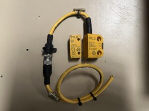 PSEN cs3.1 + PSEN cs3.1n 541053Stocknummer: ZZ.49 16309Hauptkategorie: [ZZ] Elektronische TeileUnterkategorie: [ZZ.49] VariousMarkenname: Pilz » Fragen Sie ein individuelles Angebot