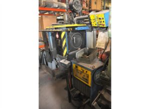 circular weldingStocknummer: T.12 6674Hauptkategorie: [T] Abwickelmaschinen, Richtmaschinen, Verlashplatten & SchweissapparatenUnterkategorie: [T.12] Schweisspunktmaschinen & rolnachtschweissenMarkenname: SAF » Fragen Sie ein individuelles Angebot