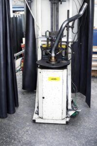 Safmig 320BLStocknummer: V.02 5088Hauptkategorie: [V] Schweissrolstellungen, Manipulatoren, Robotik, Schweisskranen & SchweissbankenUnterkategorie: [V.02] Schweissrolstellungen - Positioners - Schweisskrane & SchweiissdrehtischeMarkenname: SAF » Fragen Sie ein individuelles Angebot