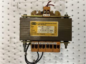 Transfo stel 320Stocknummer: ZZ.49 15885Hauptkategorie: [ZZ] Elektronische TeileUnterkategorie: [ZZ.49] VariousMarkenname: Schneider » Fragen Sie ein individuelles Angebot
