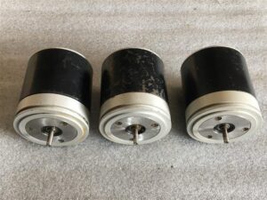 DM2/150 encoderStocknummer: ZZ.49 15233Hauptkategorie: [ZZ] Elektronische TeileUnterkategorie: [ZZ.49] VariousMarkenname: Siemens » Fragen Sie ein individuelles Angebot