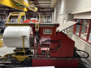 sandwich panel line CNCStocknummer: Z.10k 13083Hauptkategorie: [Z] Komplettes installationen / Transportmitteln, rollbruecken & hebezeuge / Kompressoren & aggregaten / Warmeluft heitzungUnterkategorie: [Z.10k] Verbundplatte-strasse mit PU-injectionMarkenname: Stam Siempelkamp » Fragen Sie ein individuelles Angebot
