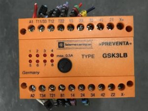 Preventa GSK3LBStocknummer: ZZ.48 15646Hauptkategorie: [ZZ] Elektronische TeileUnterkategorie: [ZZ.48] TelemecaniqueMarkenname: Telemecanique » Fragen Sie ein individuelles Angebot