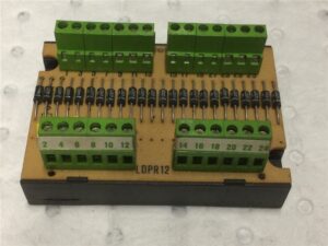 LDPR12-Stocknummer: ZZ.49 13407Hauptkategorie: [ZZ] Elektronische TeileUnterkategorie: [ZZ.49] VariousMarkenname: Various » Fragen Sie ein individuelles Angebot