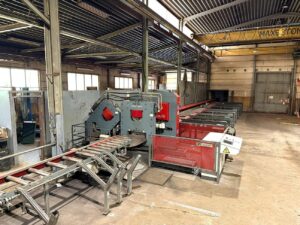 V550A flat and angle processing machineStocknummer: P.13 15806Hauptkategorie: [P] Scheren, Univ. formstahlscheren mit lochstanze, Quer- und Langsteilanlage, Lockformers & SägestrassenUnterkategorie: [P.13] Univ. formstahlscheren mit lochstanzeMarkenname: Voortman » Fragen Sie ein individuelles Angebot
