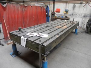 4000 x 1500 x250 mmStocknummer: T.06 8282Hauptkategorie: [T] Abwickelmaschinen, Richtmaschinen, Verlashplatten & SchweissapparatenUnterkategorie: [T.06] Schweisstische & -plattenMarkenname: Welding table » Fragen Sie ein individuelles Angebot