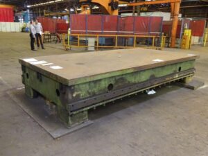 4000 x 2000 mmStocknummer: T.06 9419Hauptkategorie: [T] Abwickelmaschinen, Richtmaschinen, Verlashplatten & SchweissapparatenUnterkategorie: [T.06] Schweisstische & -plattenMarkenname: Welding table » Fragen Sie ein individuelles Angebot