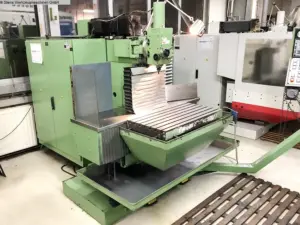 UWF 900 E