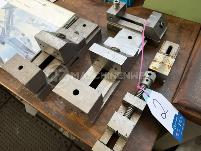 Posten Maschinenschraubstöcke