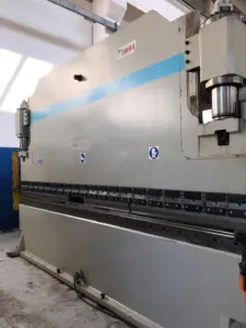 PRESSA PIEGATRICE “” USATA