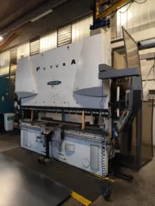 FUTURA 160/3000 Lunghezza piegatura